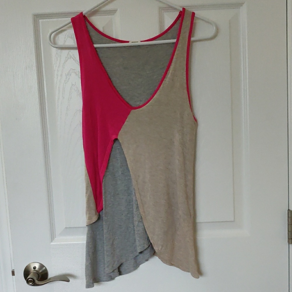 Monrow layered tank